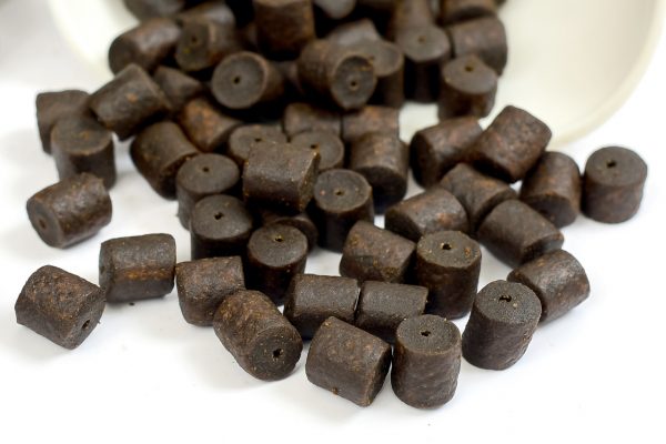 Короповий пелети,насадок пелети, пелети Carp Drive Black Premium Halibut з отвором) 20 мм 500 гр. - Зображення 3