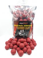Бойли варені прикормочні 24мм  Полуниця Халібут  (Strawberry Halibut) Carp Drive 900 гр.