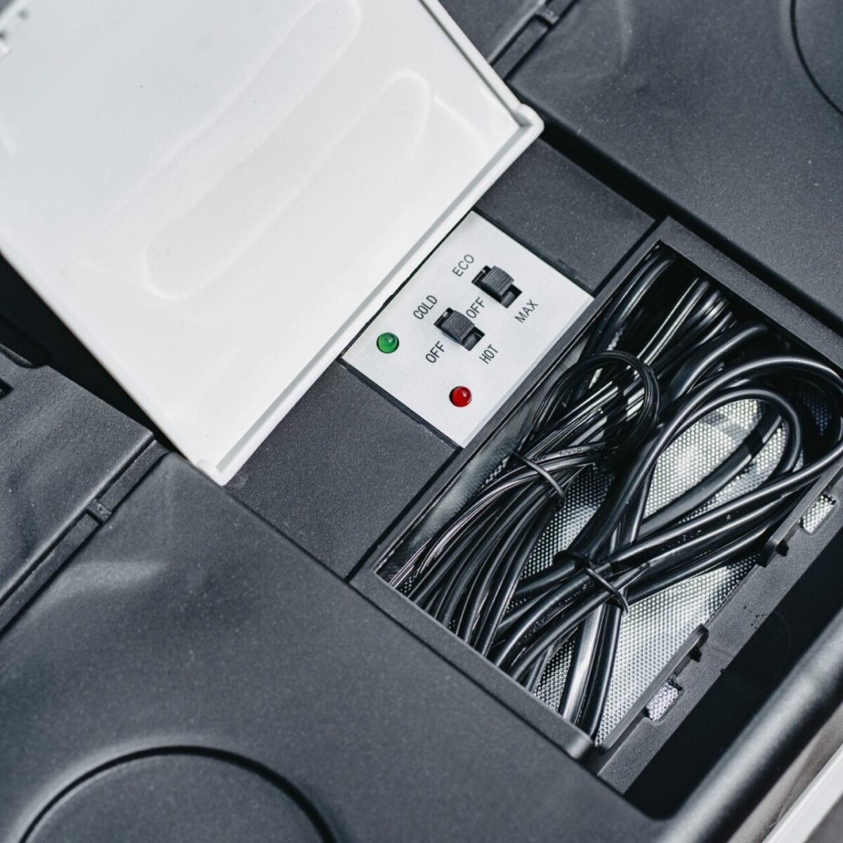 Автохолодильник туристичний дорожний холодильник Adler AD 8092 40L